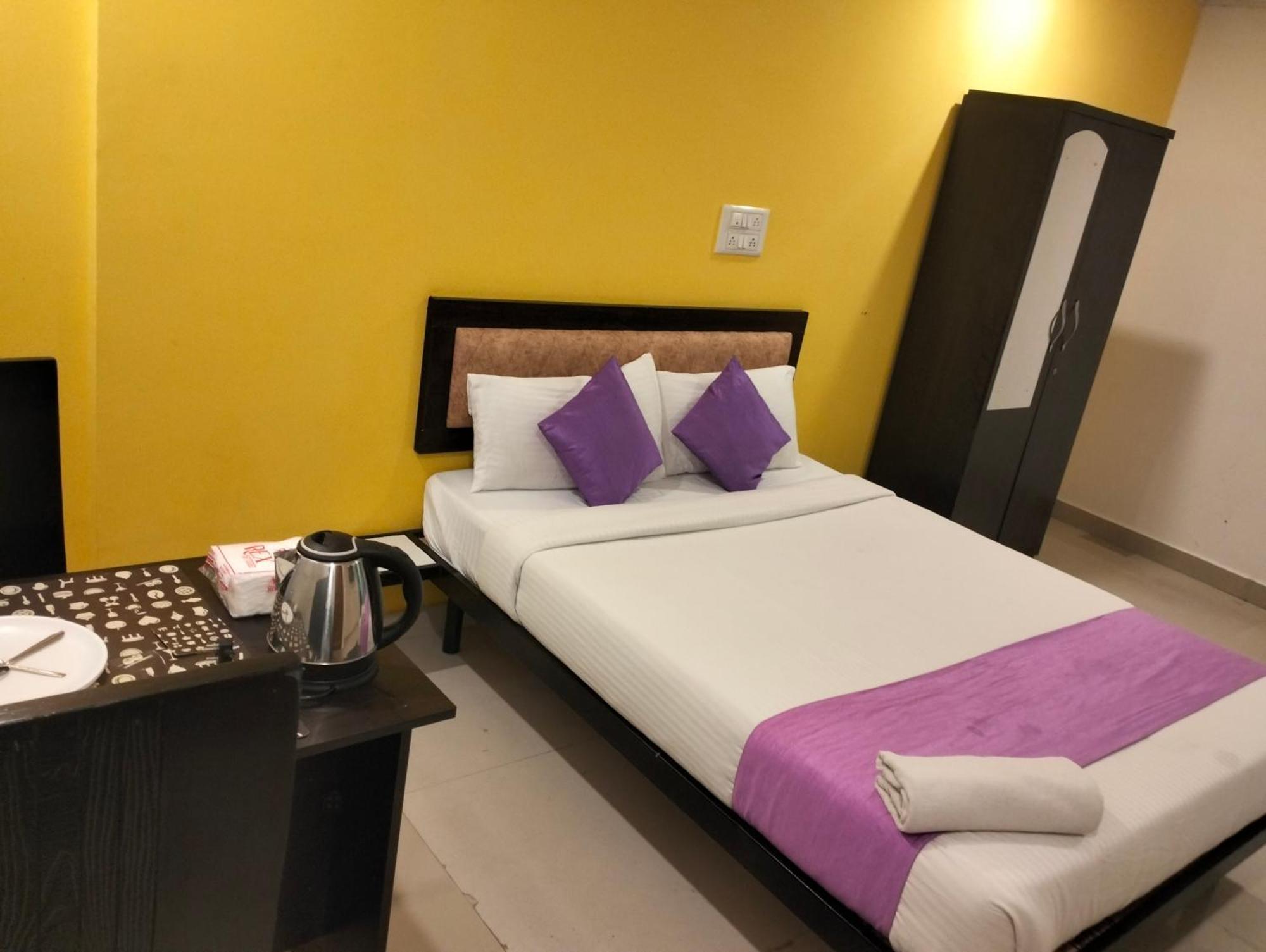 Hotel Sy Comforts Bangalore Exterior photo